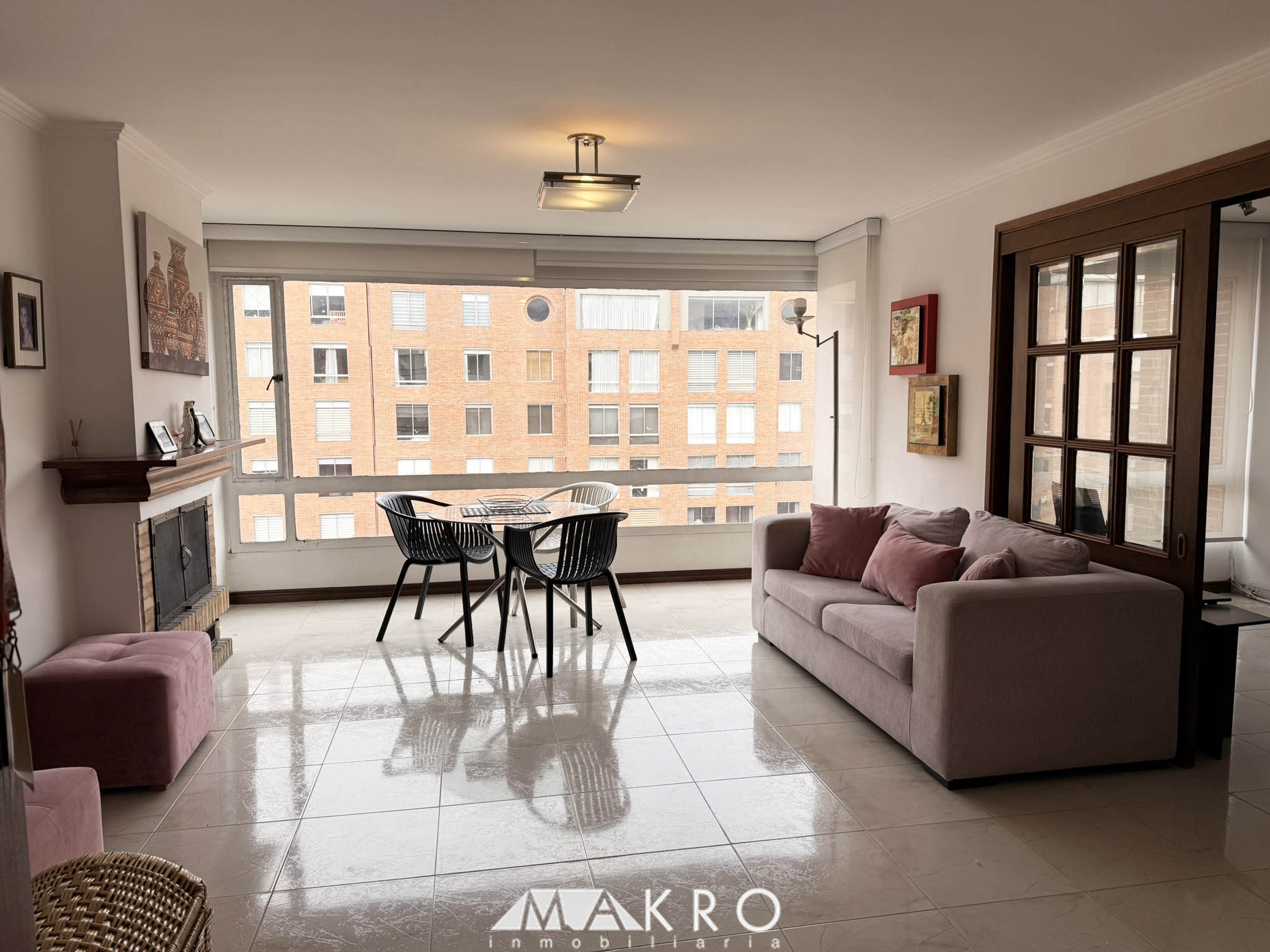 Portos Makro Inmobiliaria (1)