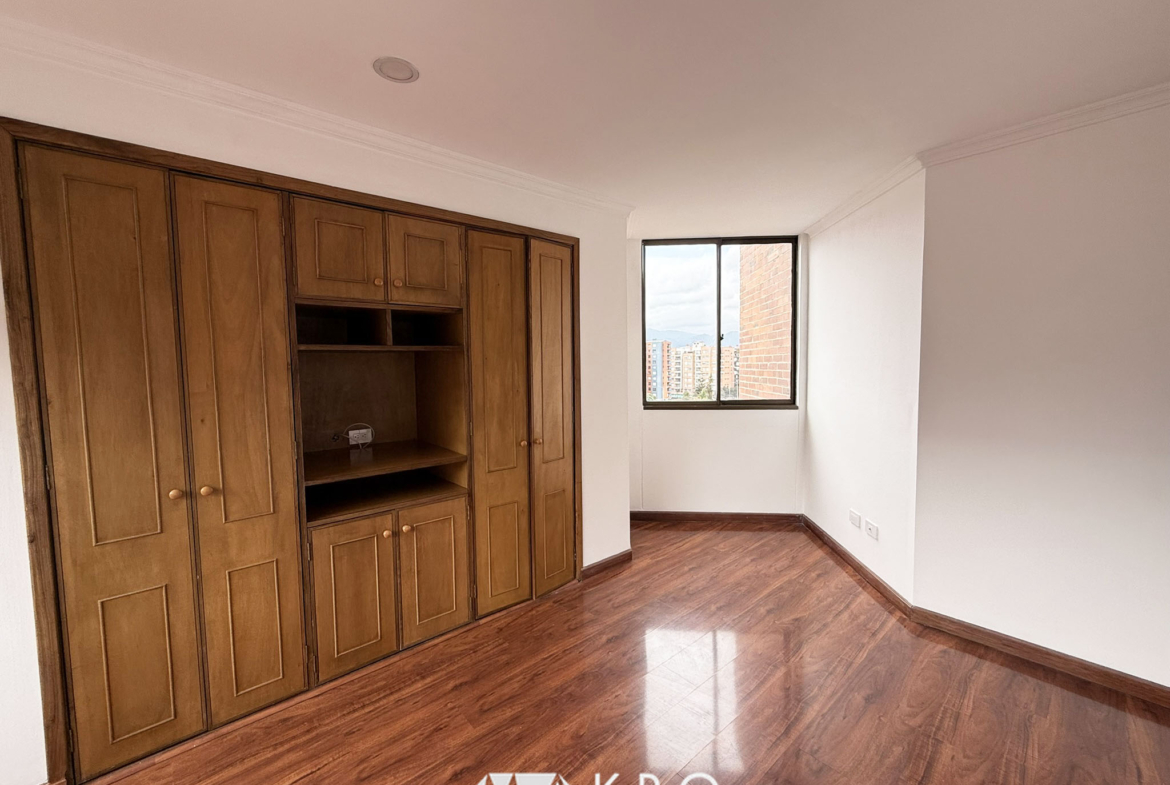 Apartamento en Venta, Gratamira