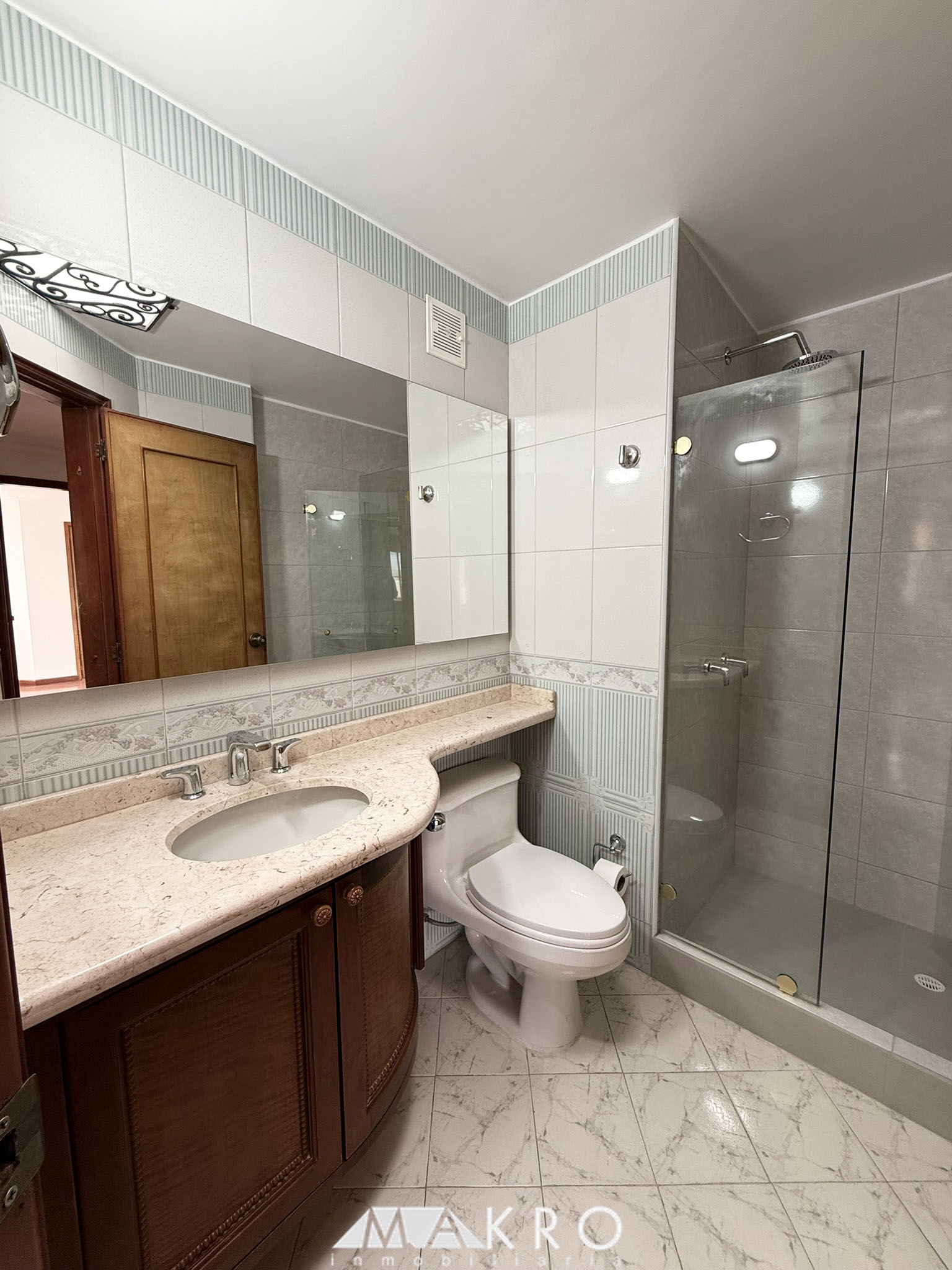 Apartamento en Venta, Gratamira