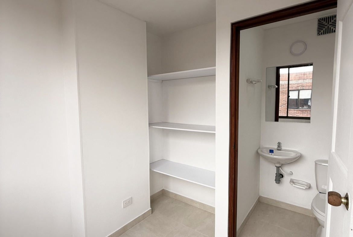 Apartamento en Venta, Gratamira