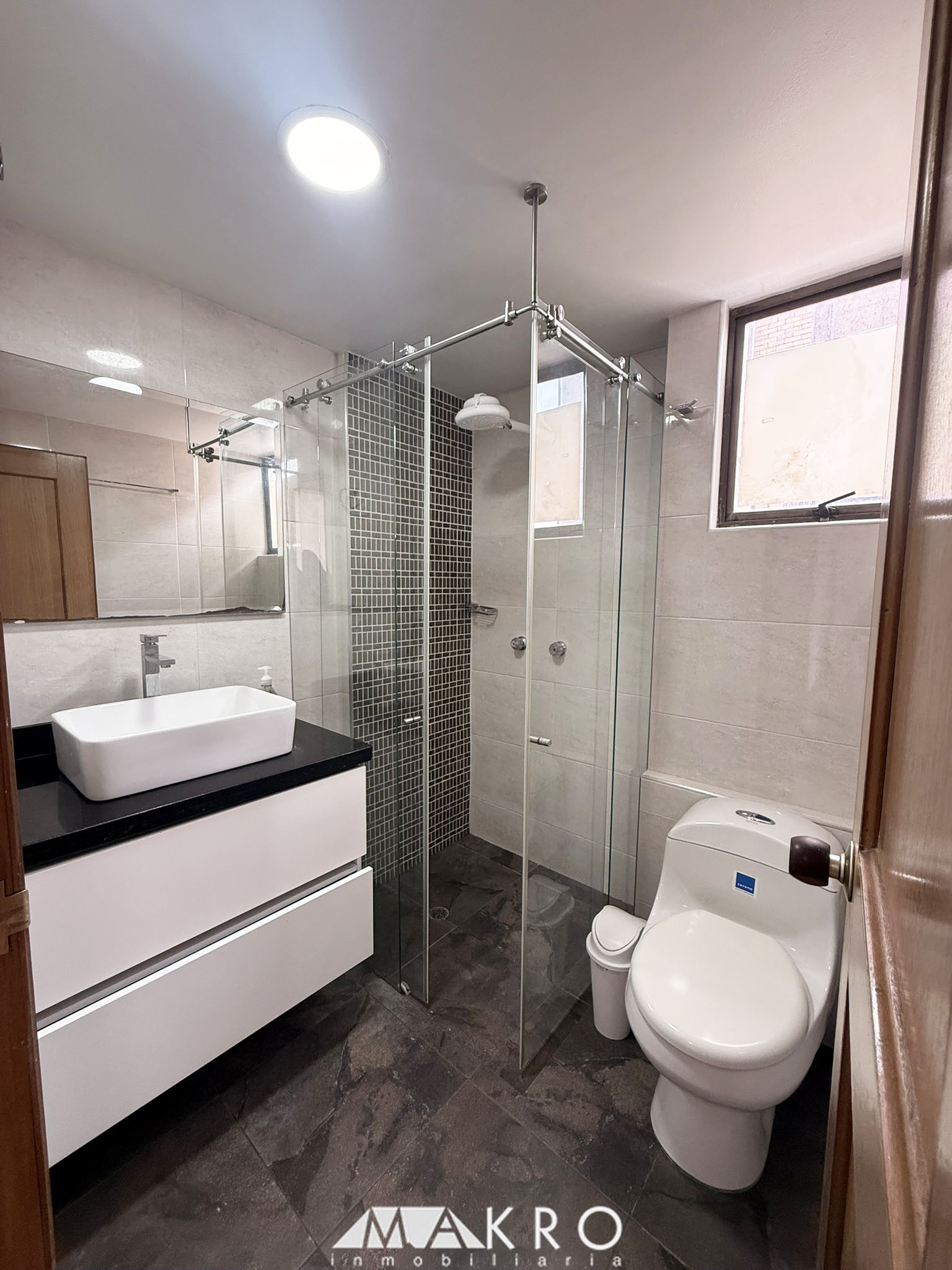 La Hispañola Makro Inmobiliaria (12) Apartamento en Arriendo, Cedritos