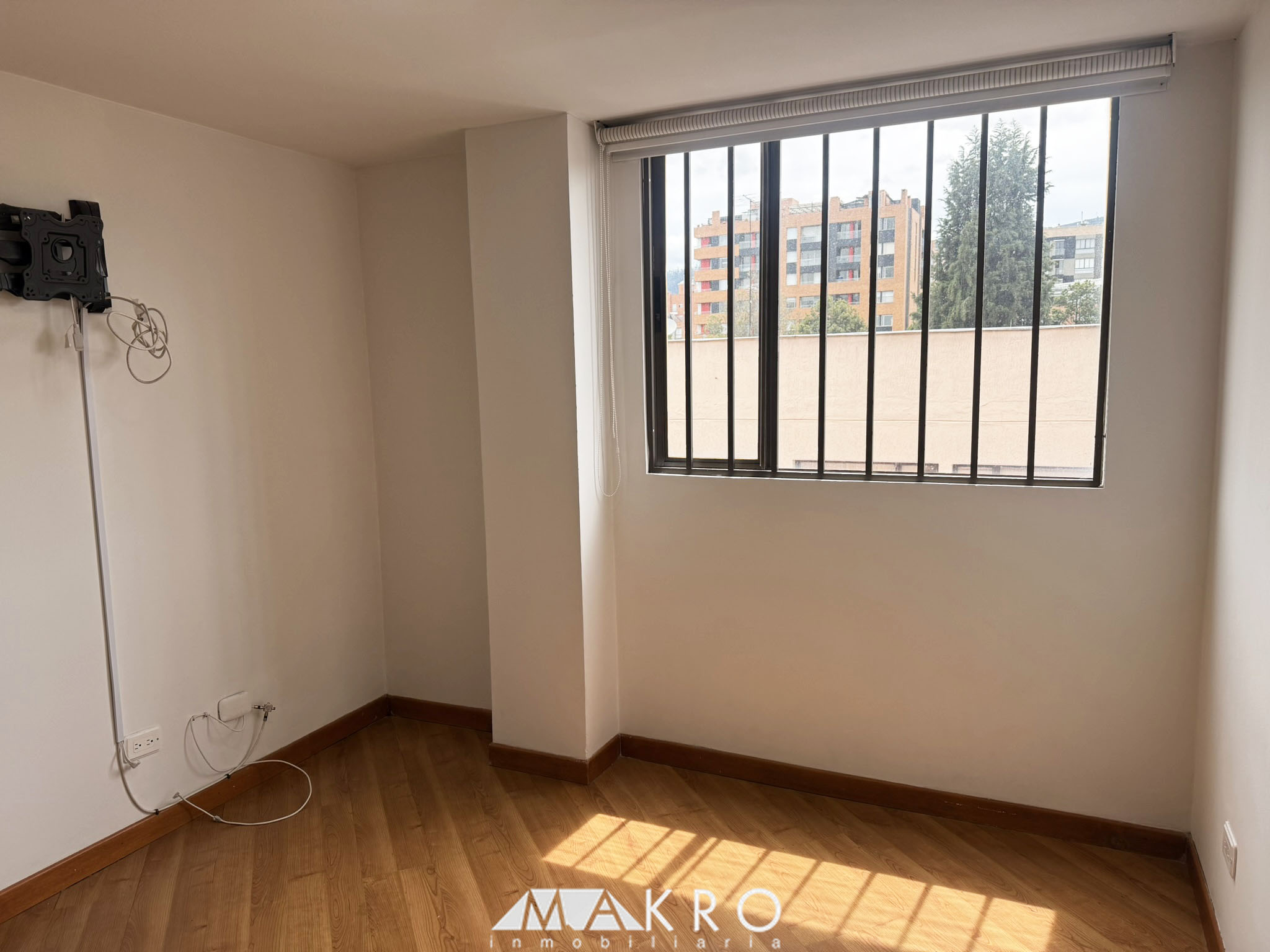La Hispañola Makro Inmobiliaria (14) Apartamento en Arriendo, Cedritos