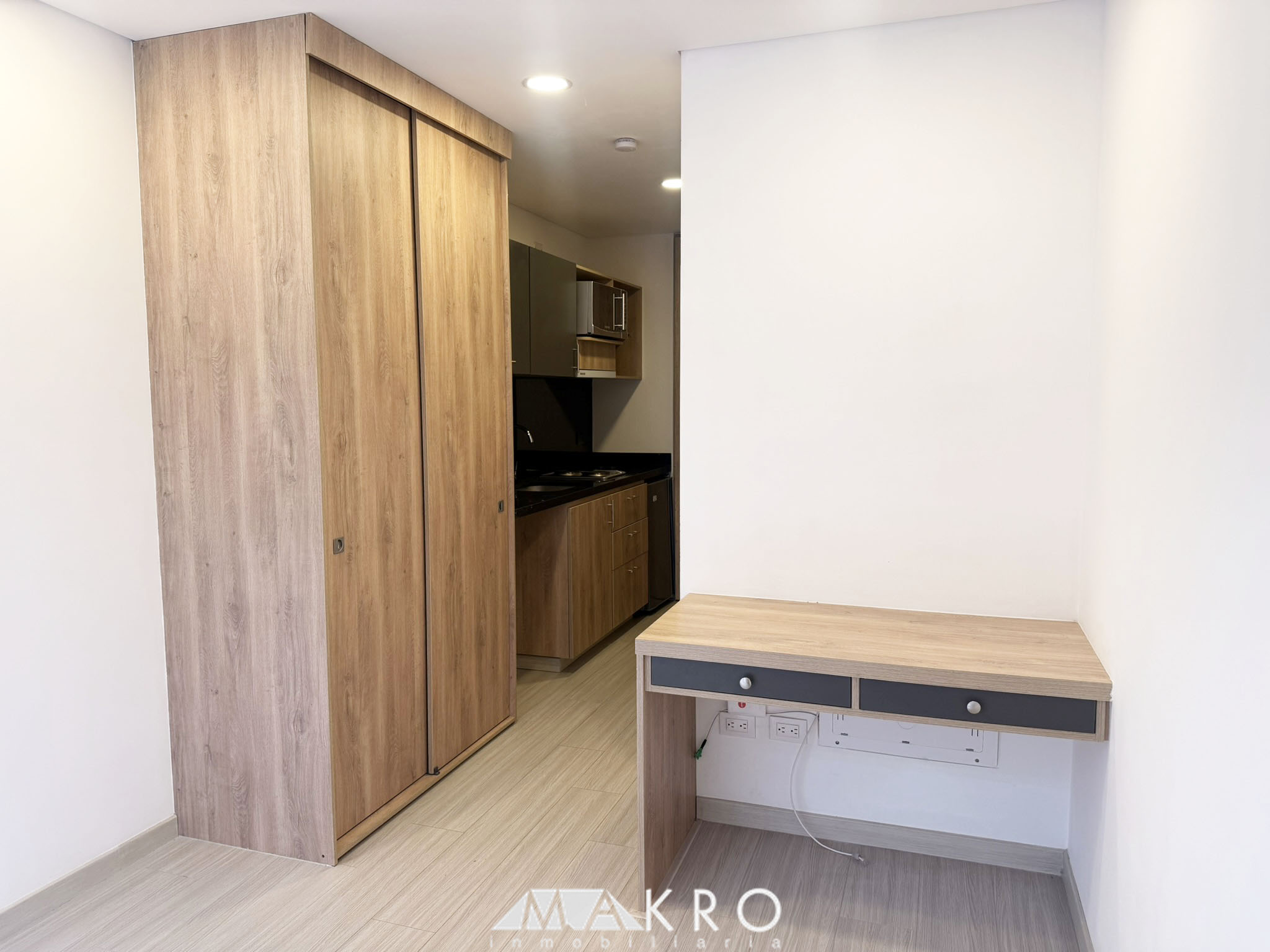 Urban960 Makro Inmobiliaria (4) Apartaestudio en Arriendo, Chapinero